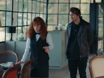 Selçuk, a Nil: “Sigo enamorado de ti como un tonto” Selçuk, a Nil: “Sigo enamorado de ti como un tonto”