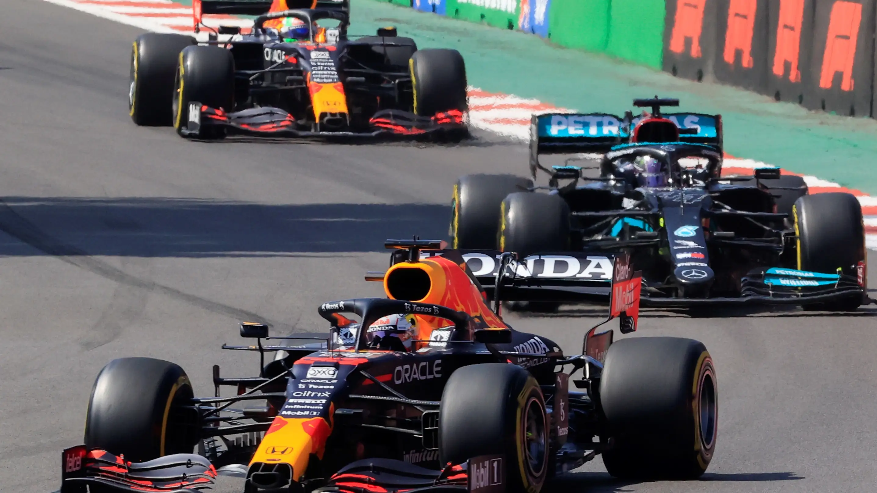 Victoria de Verstappen en México con Hamilton 2º, Sainz 5º y Alonso 10º Victoria de Verstappen en México con Hamilton 2º, Sainz 5º y Alonso 10º