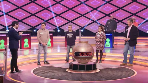 Juanra Bonet da la bienvenida a los genios de ‘¡Boom!’ y a los de ‘Pasapalabra’: así son las reglas del juego Juanra Bonet da la bienvenida a los genios de ‘¡Boom!’ y a los de ‘Pasapalabra’: así son las reglas del juego
