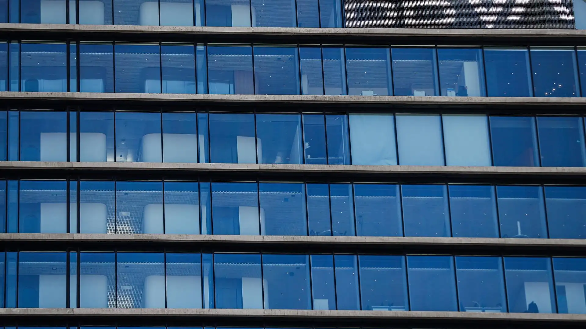 BBVA lanza una OPA por la totalidad de Garanti BBVA, su filial turca, por 2.249 millones BBVA lanza una OPA por la totalidad de Garanti BBVA, su filial turca, por 2.249 millones