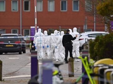 Reino Unido confirma como ataque terrorista la explosión cerca de un hospital y eleva el nivel de alerta 
