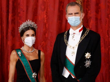 Los reyes Felipe y Letizia en la cena de Estado en el Palacio Real 