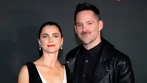 Keri Russell, protagonista de 'Antlers: Criatura oscura', junto a Scott Cooper Keri Russell, protagonista de 'Antlers: Criatura oscura', junto a Scott Cooper