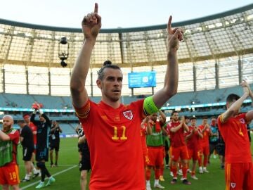 Gareth Bale se vuelve a lesionar con Gales