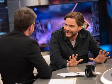 Daniel Brühl, entre su origen español y alemán : "Siempre soy el de fuera" Daniel Brühl, entre su origen español y alemán : "Siempre soy el de fuera"