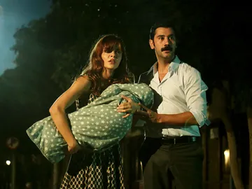 Yilmaz y Züleyha capítulo 41 de Tierra Amarga Yilmaz y Züleyha capítulo 41 de Tierra Amarga