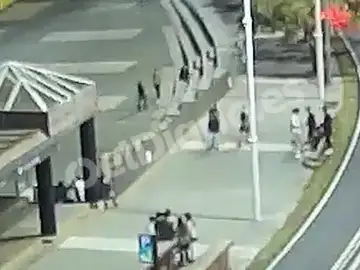 Encuentran imágenes de armas en un móvil de los acusados del asesinato de Samuel en A Coruña Encuentran imágenes de armas en un móvil de los acusados del asesinato de Samuel en A Coruña