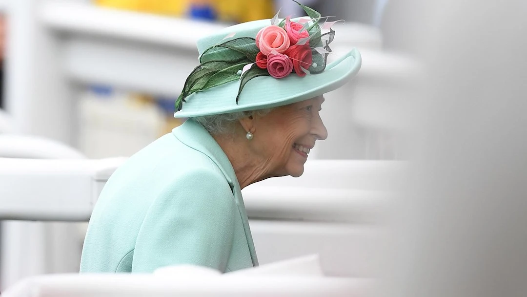 La reina Isabel II reaparece en público tras ausentarse de varios eventos por problemas de salud La reina Isabel II reaparece en público tras ausentarse de varios eventos por problemas de salud