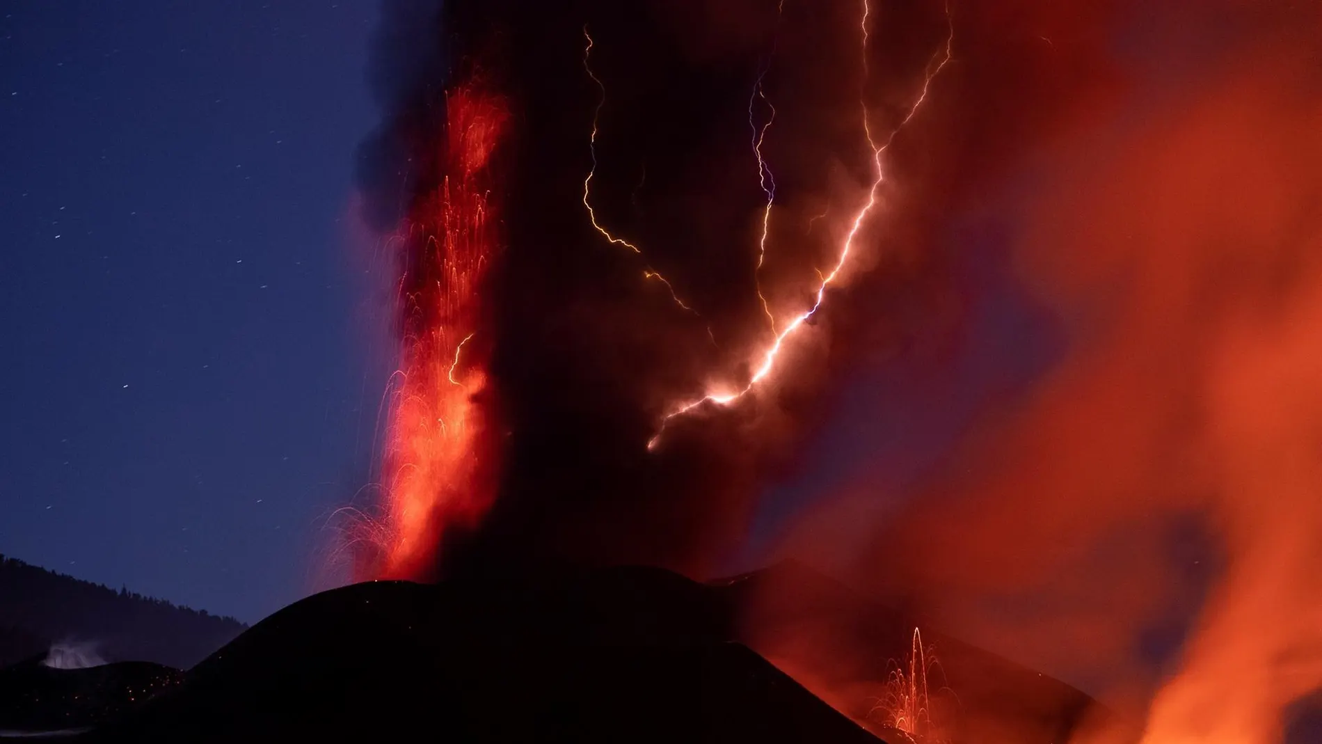 El volcán de La Palma libera energía para 36 años