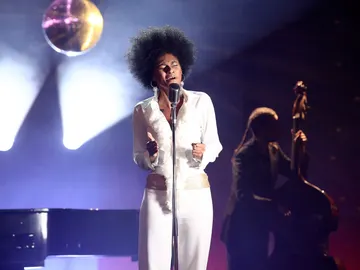 Nia Correia emociona con ‘Mi niña Lola’ de Buika Nia Correia emociona con ‘Mi niña Lola’ de Buika