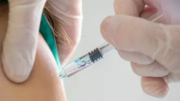 ¿Es necesario recibir una tercera dosis de la vacuna contra el coronavirus? ¿Es necesario recibir una tercera dosis de la vacuna contra el coronavirus?