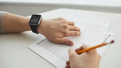 Examen tipo test Examen tipo test