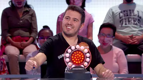 Orestes se monta una película en ‘La Pista’: una chica y un precipicio… ¿cómo acabará? Orestes se monta una película en ‘La Pista’: una chica y un precipicio… ¿cómo acabará?