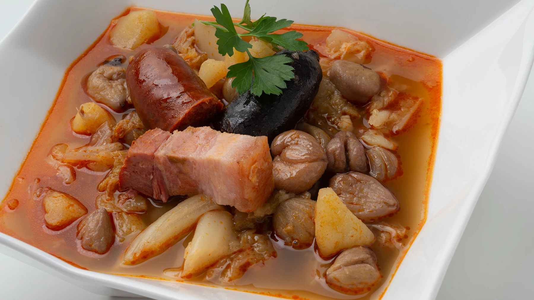 Receta asturiana de Karlos Arguiñano: pote de castañas Receta asturiana de Karlos Arguiñano: pote de castañas