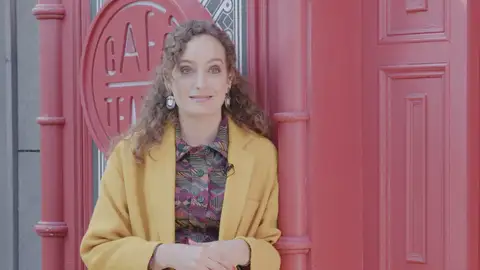 Raquel Espada es Inés Vega Raquel Espada es Inés Vega