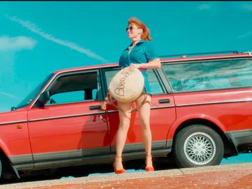 Morgane se pone en modo ‘vacaciones’ para afrontar un nuevo caso Morgane se pone en modo ‘vacaciones’ para afrontar un nuevo caso