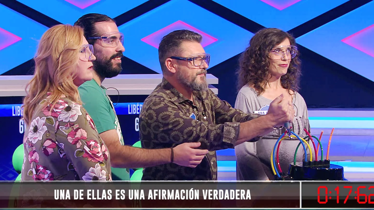 Los ‘Libérrimos’ no se dejan enredar por los juegos de palabras en una bomba con mucha trampa Los ‘Libérrimos’ no se dejan enredar por los juegos de palabras en una bomba con mucha trampa