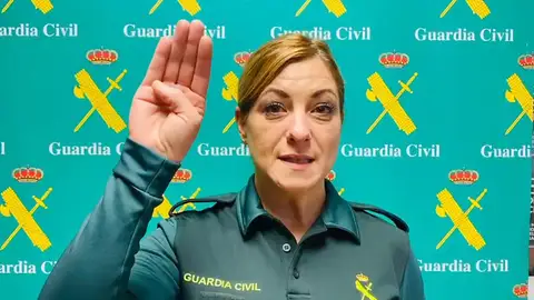 El gesto de socorro salva a otra víctima de violencia de género en Cáceres en un control de tráfico El gesto de socorro salva a otra víctima de violencia de género en Cáceres en un control de tráfico