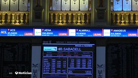 La bolsa española protagoniza su mayor caída en casi año y medio, con un desplome de un 4,96% La bolsa española protagoniza su mayor caída en casi año y medio, con un desplome de un 4,96%