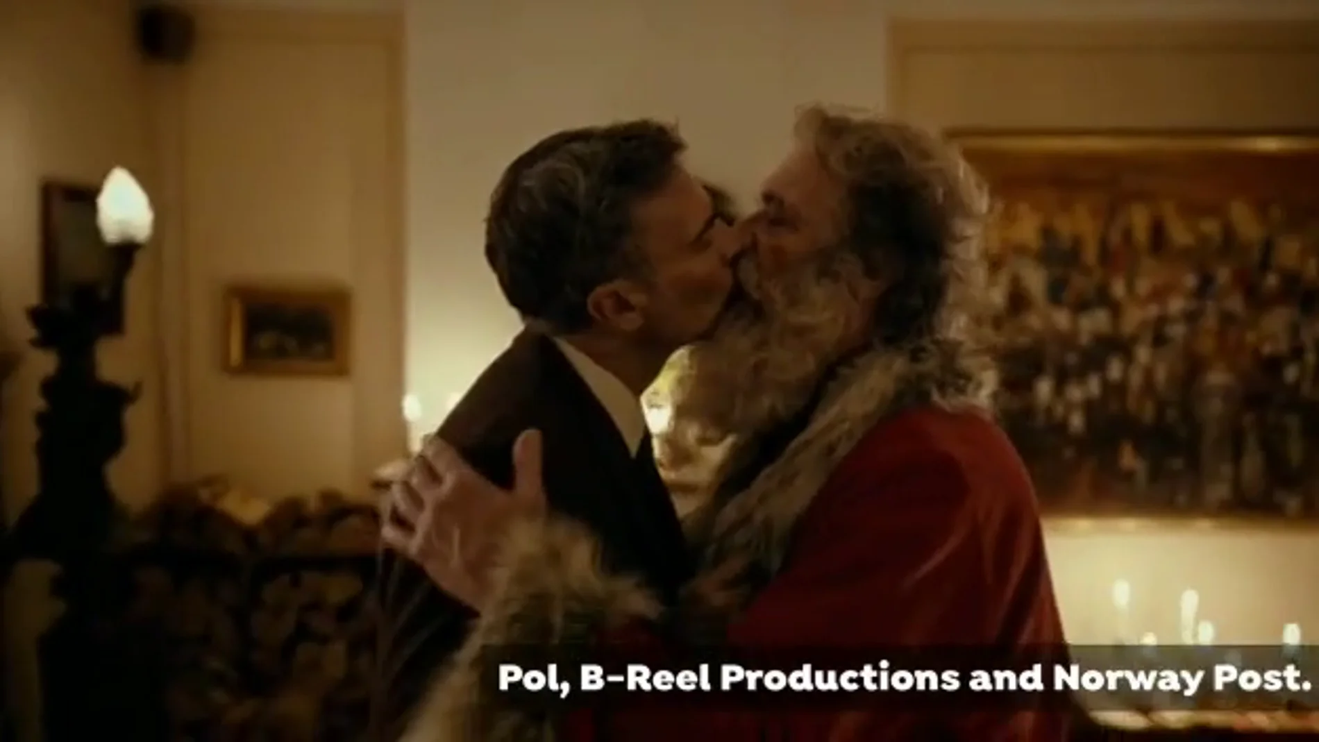 Polémica por una campaña de Correos con un Papá Noel homosexual en Noruega