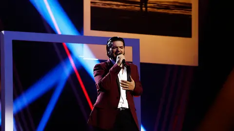 Ezequiel Montoya canta ‘A que no me dejas’ en el Directo de ‘La Voz’ 'La Voz'