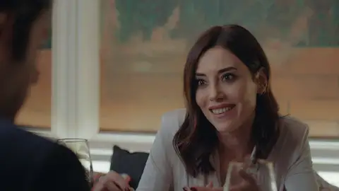 Turgay pide matrimonio a Asya 'Infiel'