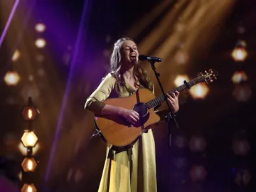 Alice Reay canta ‘Born this way’ en el Directo de ‘La Voz’ Alice Reay canta ‘Born this way’ en el Directo de ‘La Voz’