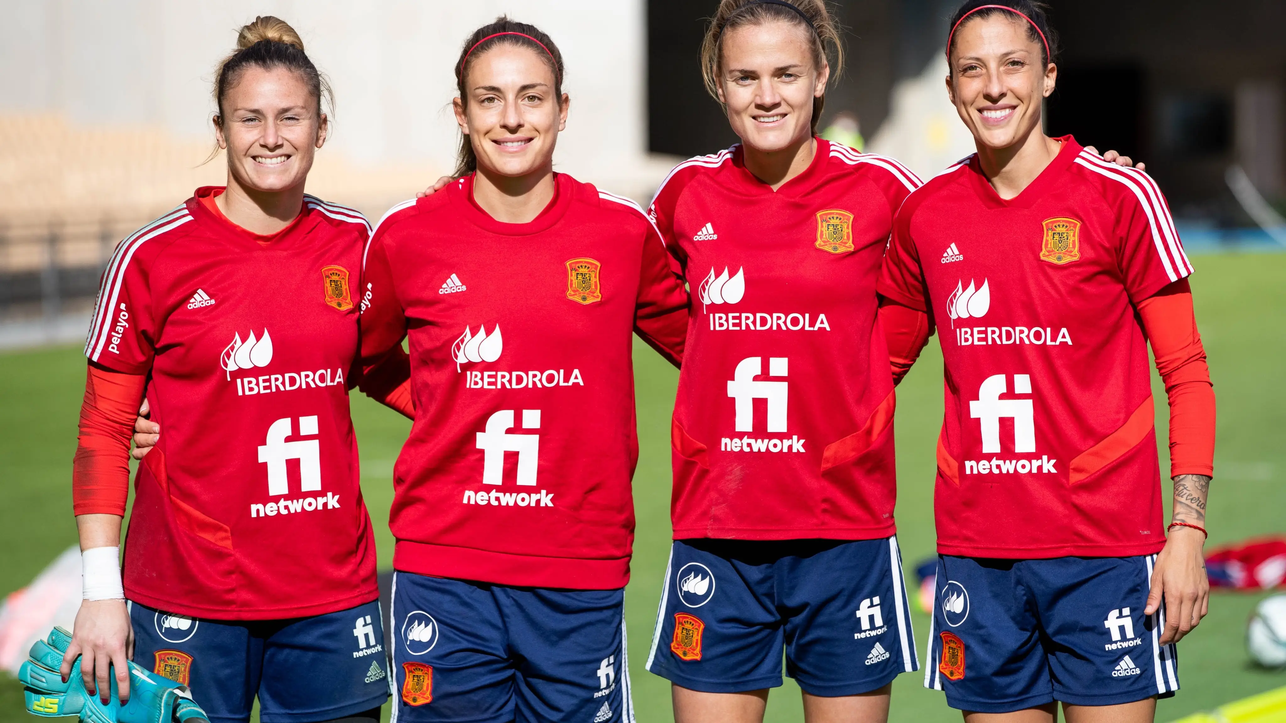 Alexia Putellas, Irene Paredes, Jennifer Hermoso y Sandra Paños, nominadas españolas al Balón de Oro Alexia Putellas, Irene Paredes, Jennifer Hermoso y Sandra Paños, nominadas españolas al Balón de Oro