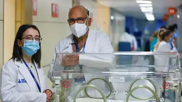 Noelia y el doctor Ruiz Noelia y el doctor Ruiz