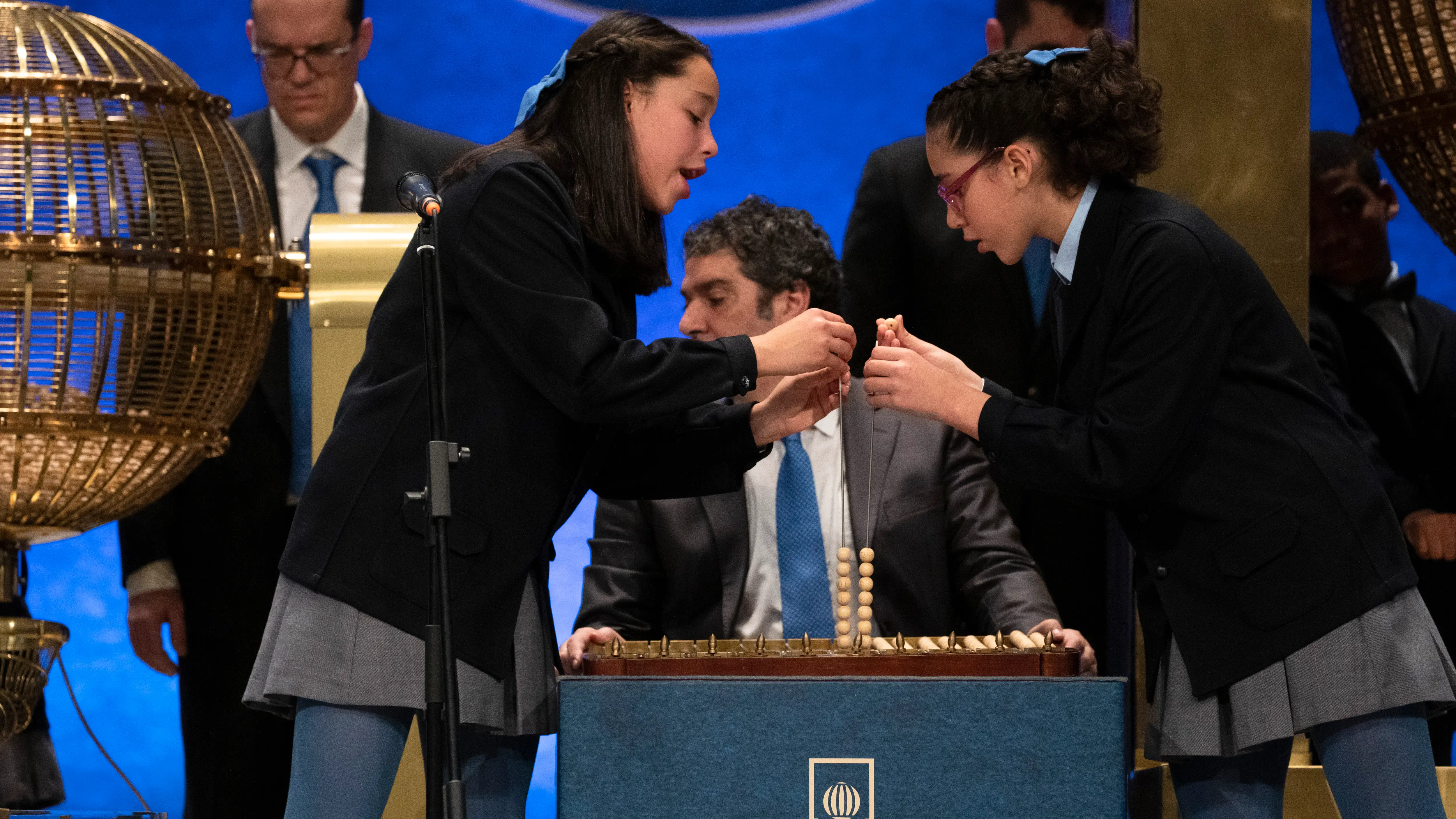 Pedrea y reintegro: Terminaciones de la Loter&iacute;a de Navidad 2021