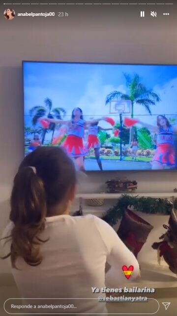 Anabel Pantoja acude a casa de Kiko Rivera a ver a sus sobrinas