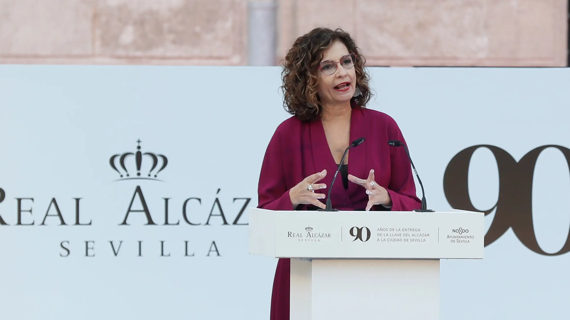 María Jesús Montero confía en que en las próximas horas se llegue a un acuerdo para aprobar los PGE 2022 María Jesús Montero confía en que en las próximas horas se llegue a un acuerdo para aprobar los PGE 2022