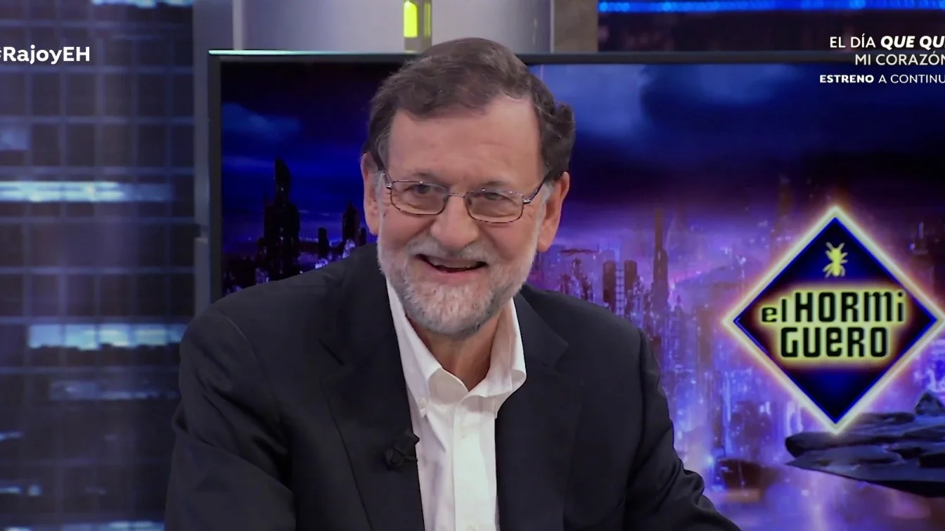 Mariano Rajoy, sobre el frío reencuentro entre Ayuso y Casado: "Ni cobra, ni protocolo, fui yo" Mariano Rajoy, sobre el frío reencuentro entre Ayuso y Casado: "Ni cobra, ni protocolo, fui yo"