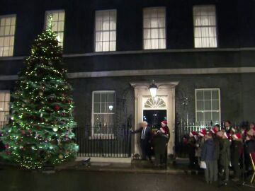 Boris Johnson árbol Downing Street