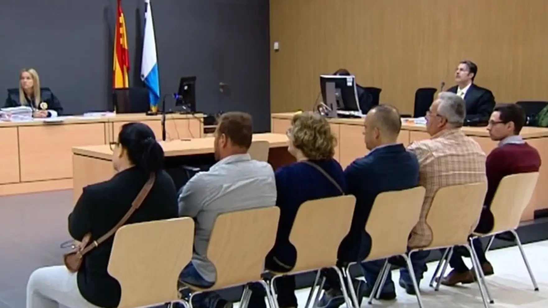 Procesadas 6 personas, entre ellas el empresario grancanario Eustasio López, por prostitución de menores Procesadas 6 personas, entre ellas el empresario grancanario Eustasio López, por prostitución de menores