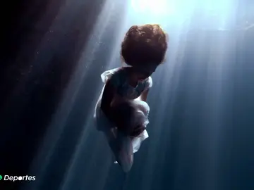 La apneista Camila Jaber y su premiado vídeo para concienciar sobre el problema de la contaminación en Los Cenotes La apneista Camila Jaber y su premiado vídeo para concienciar sobre el problema de la contaminación en Los Cenotes