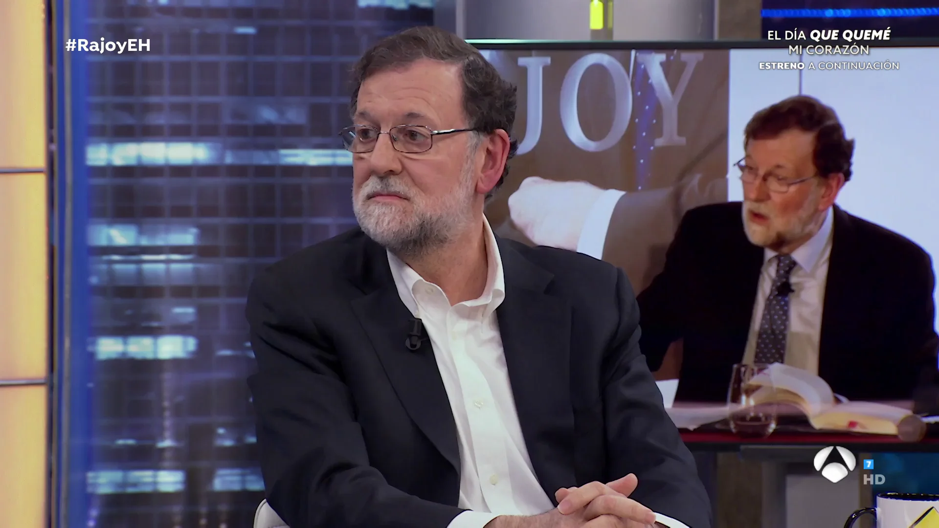 Mariano Rajoy habla sobre el lenguaje inclusivo: "No es bueno que nos quieran imponer estas cosas a estas alturas de la vida" Mariano Rajoy habla sobre el lenguaje inclusivo: "No es bueno que nos quieran imponer estas cosas a estas alturas de la vida"