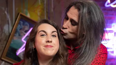 Mario Vaquerizo revela si tiene algún sueño por cumplir en ‘Una caña con…’ Carolina Iglesias y Mario Vaquerizo