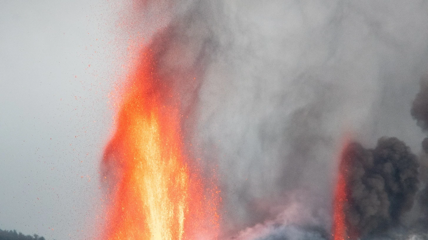La nueva boca del volcán de Cumbre Vieja La nueva boca del volcán de Cumbre Vieja
