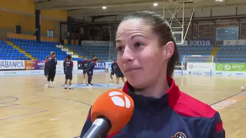 Piratas informáticos hackean las redes sociales de la jugadora de fútbol sala 'Peque' Piratas informáticos hackean las redes sociales de la jugadora de fútbol sala 'Peque'