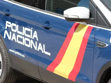 Coche de la Policía Nacional Coche de la Policía Nacional