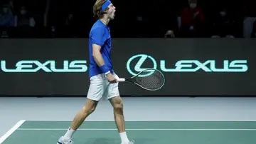Medvedev y Rublev dan a Rusia su tercera Copa Davis tras vencer a Croacia por la vía rápida Medvedev y Rublev dan a Rusia su tercera Copa Davis tras vencer a Croacia por la vía rápida