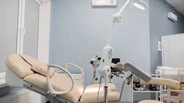 Un paciente se queja durante años de problemas para respirar y descubren que le ha crecido un diente en la nariz Un paciente se queja durante años de problemas para respirar y descubren que le ha crecido un diente en la nariz