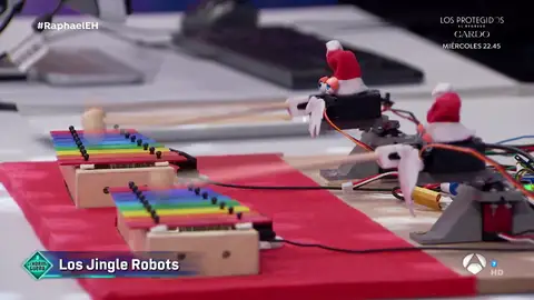 El homenaje de Marron a Raphael en 'El Hormiguero 3.0'... ¡con robots que tocan el xilófono! El homenaje de Marron a Raphael en 'El Hormiguero 3.0'... ¡con robots que tocan el xilófono!