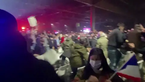 Incidentes en un mítin de Eric Zemmour Incidentes en un mítin de Eric Zemmour