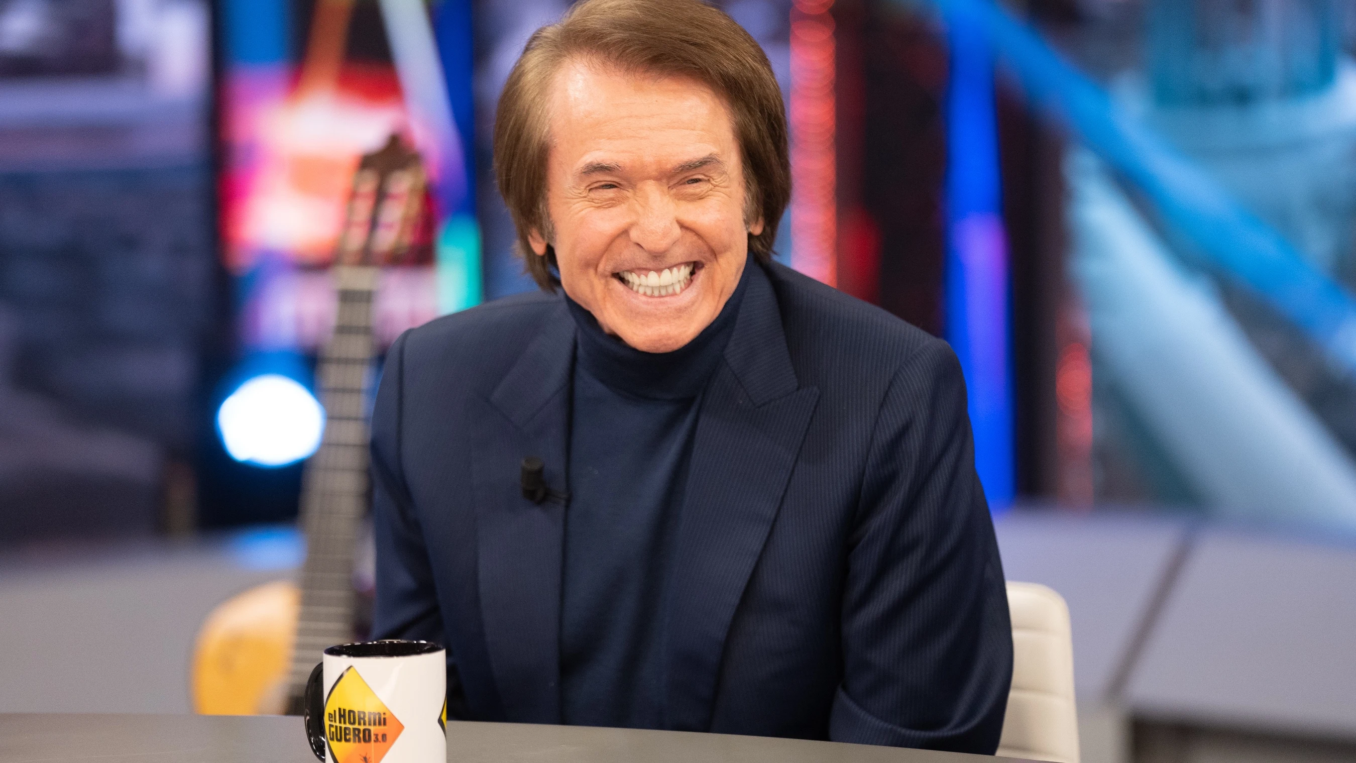 Raphael recuerda en 'El Hormiguero 3.0' cómo vivía el fenómeno fan en los 60: "En ese momento, te encanta"