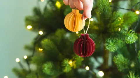 Esta Navidad se debe celebrar por todo lo alto. Esta Navidad se debe celebrar por todo lo alto.