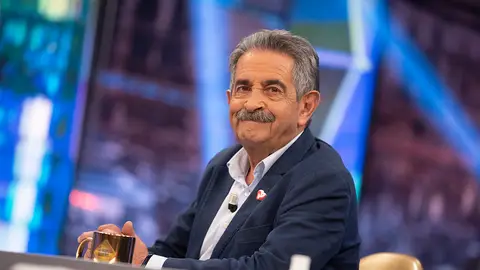 Miguel Ángel Revilla responde a Abel Caballero sobre quién es más popular: "Esto no puede quedarse así" Miguel Ángel Revilla responde a Abel Caballero sobre quién es más popular: "Esto no puede quedarse así"