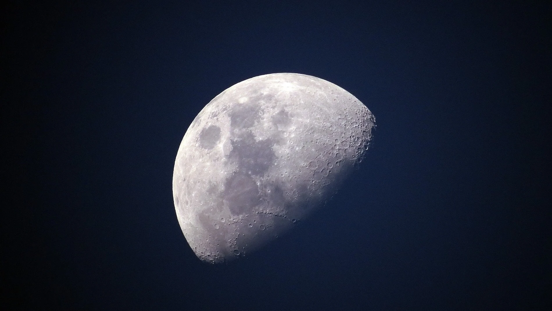 Imagen de la Luna