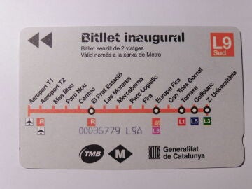Efemérides de hoy 13 de diciembre de 2021. Billete inaugural de la línea 9 sur del metro de Barcelona.